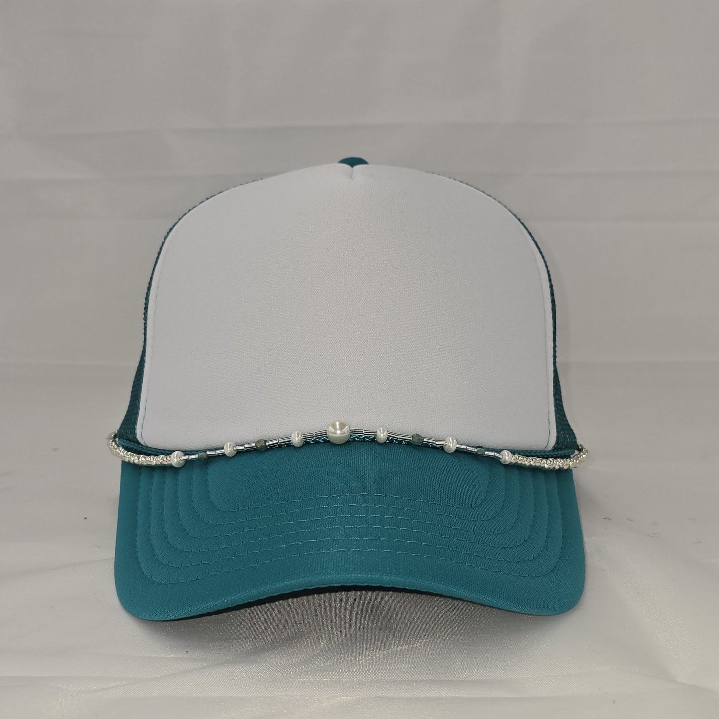 HAT CHAIN OCEAN BREEZE Tea-Shirt Shoppe