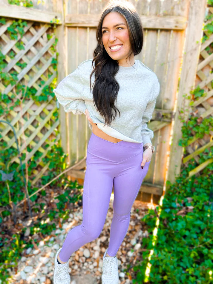 Wisteria Max Sculpt Diagonal Ribbed Leggings Women > Pants > Leggings Tea-Shirt Shoppe