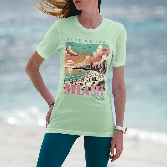 Here We Come Graphic Tee T-shirt Tea Shirt Shoppe S Mint