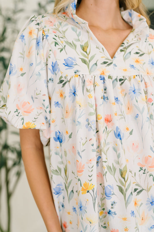 In All This Time notch neck floral blouse in crisp poplin fabric – alternate view 2