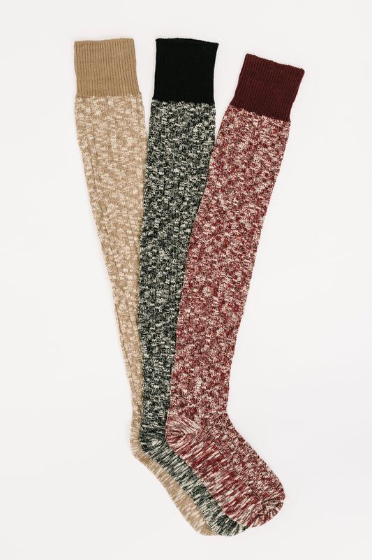 Pure Luxury Lounge Socks Set of 3 in black – alternate view 2