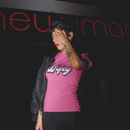 Retro Wifey Graphic Tee T-shirt Tea Shirt Shoppe S Heliconia