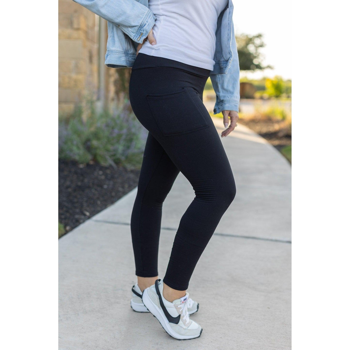 Black Luxe Leggings Women > Pants > Leggings Julia Rose
