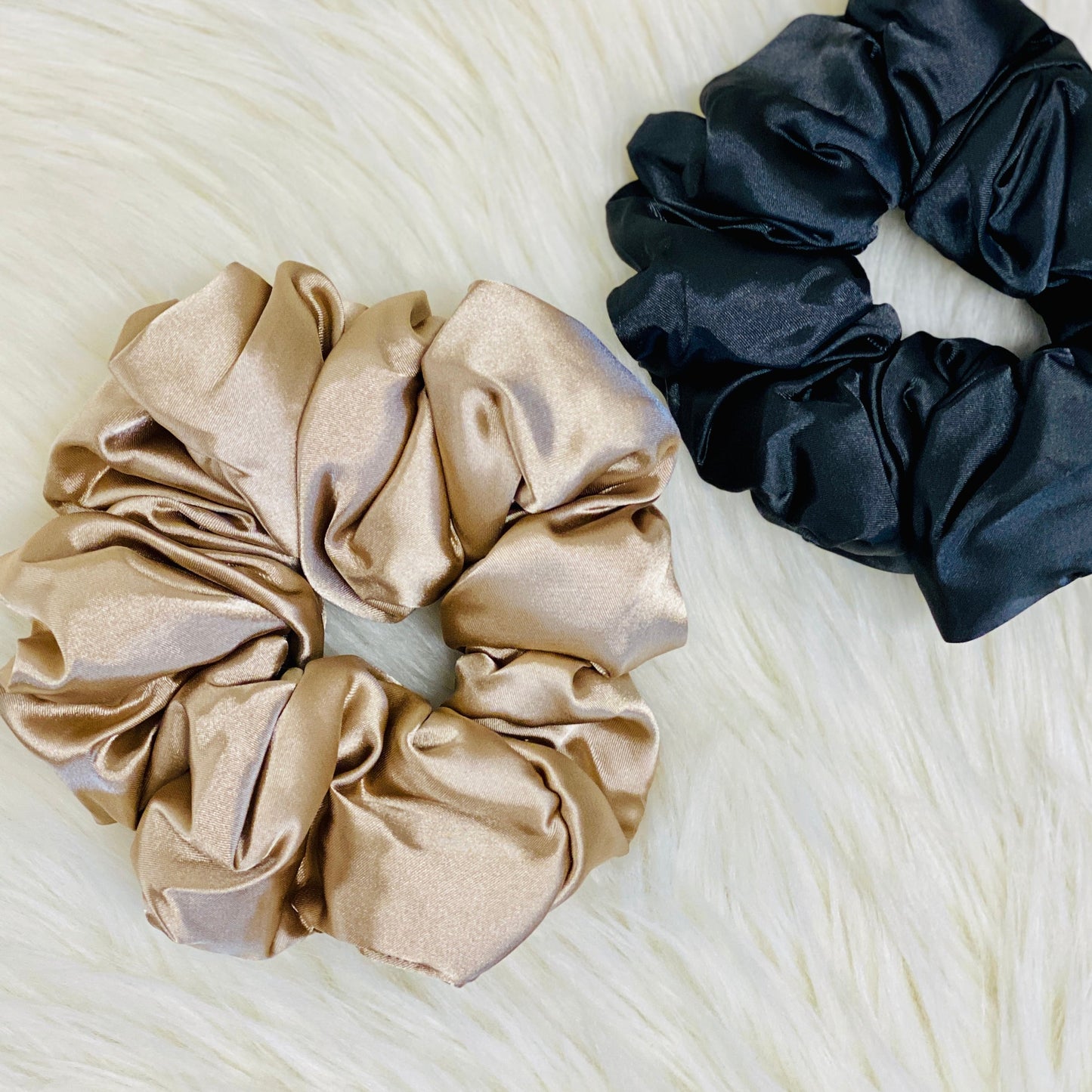 Satin Sleep Pillow Scrunchies - Black/Gold KITSCH