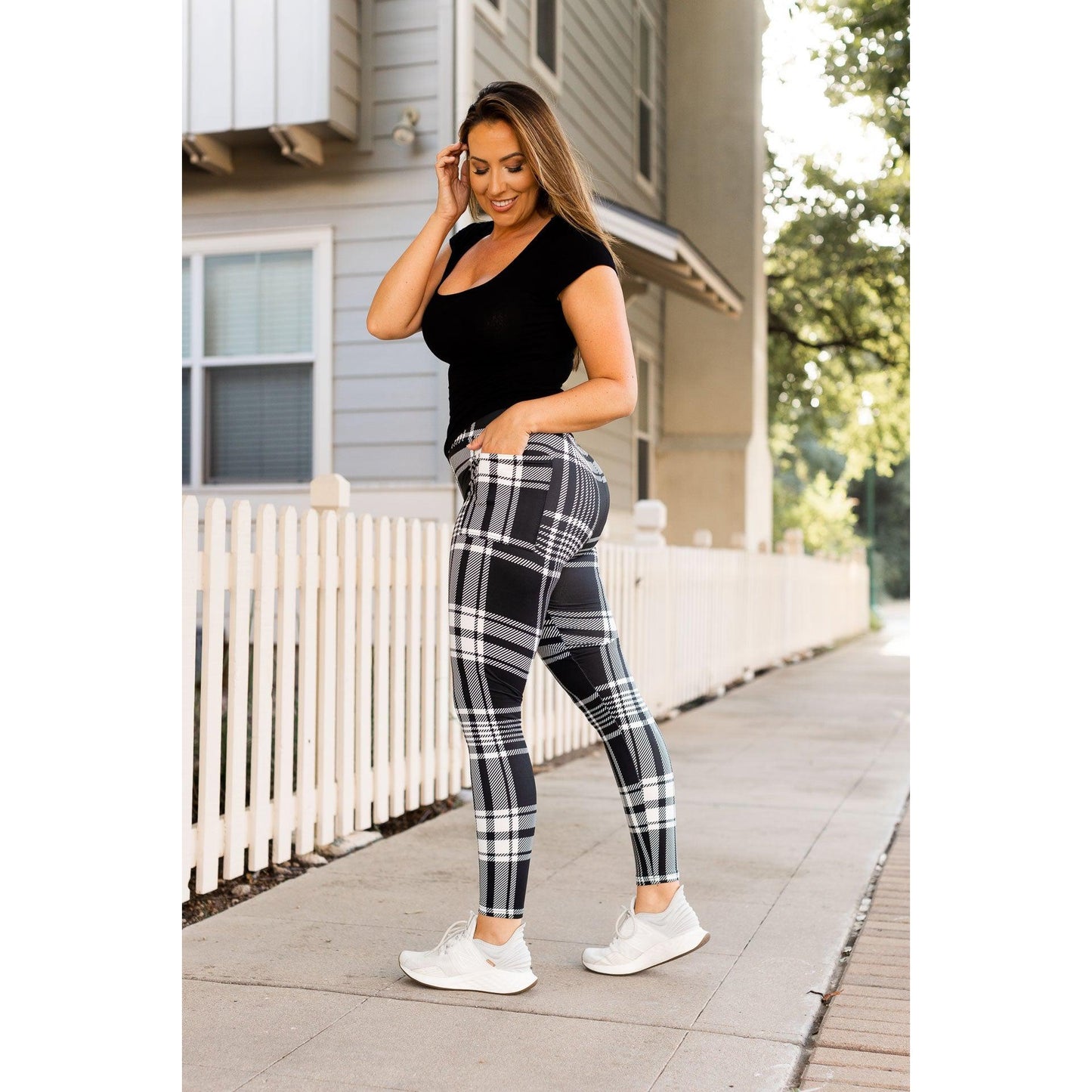 Black & White Plaid Leggings Women > Pants > Leggings Julia Rose