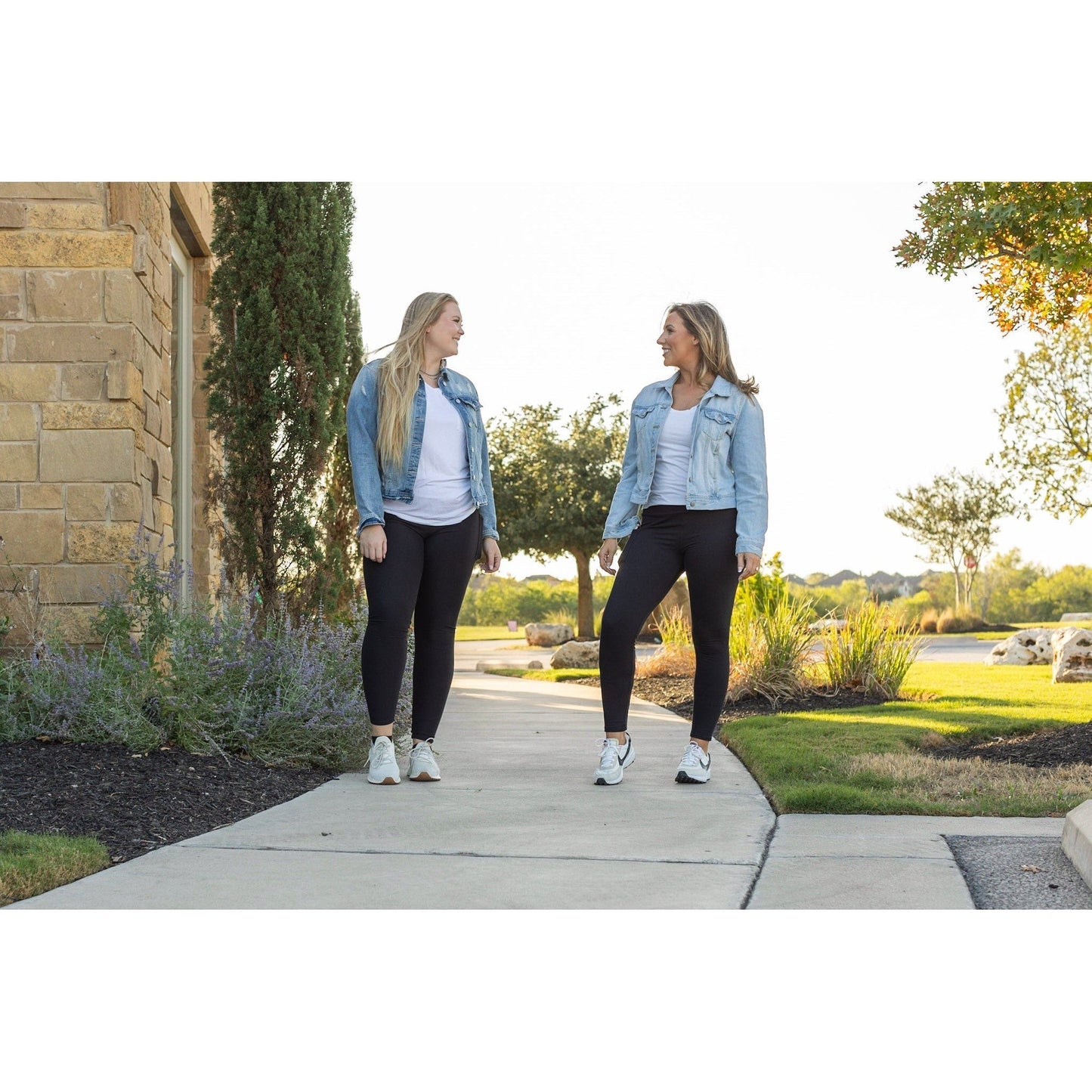 Black Luxe Leggings Women > Pants > Leggings Julia Rose