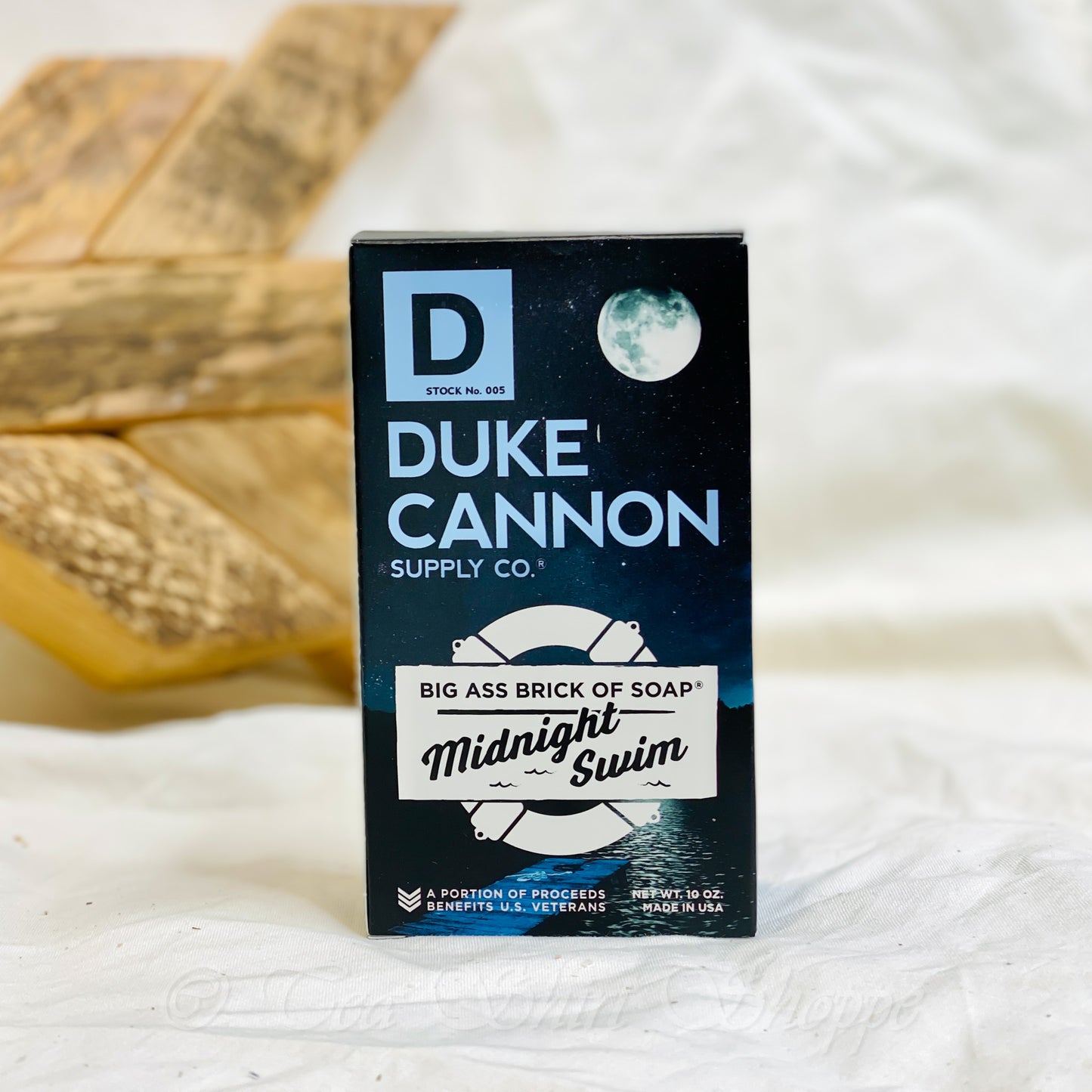 No, Duke Cannon’s idea of aquatic refreshment is a moonlit cannonball into the crystal blue water of a remote forest lake. Experience the refreshing blend of pure water, fresh air, and crisp greens with this American made soap inspired by the invigorating adventure of a midnight swim. 