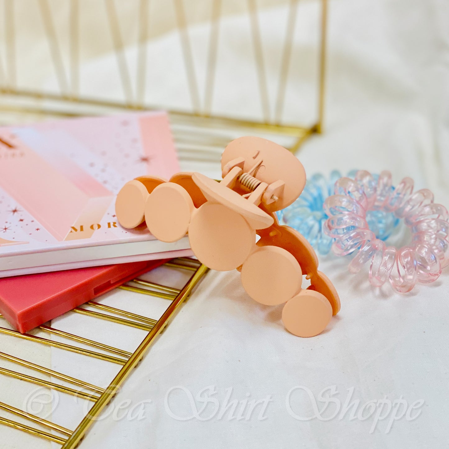 Retro Modern Claw Clips Hair Claws & Clips Space 46 Peach