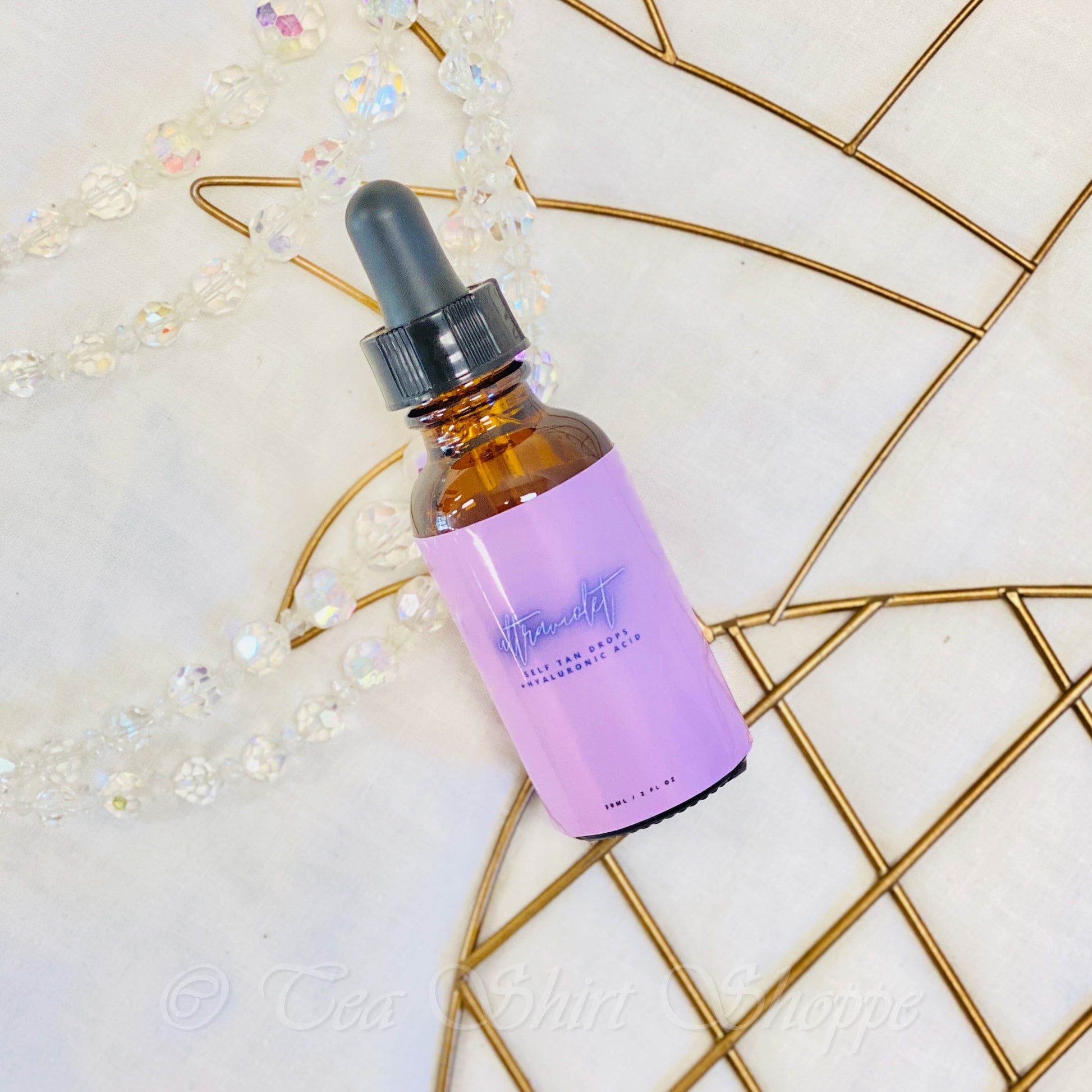 perfect for your face! Tan drops can be used anywhere on the body, but we absolutely have not found a better solution for creating the perfect glow on your face. 