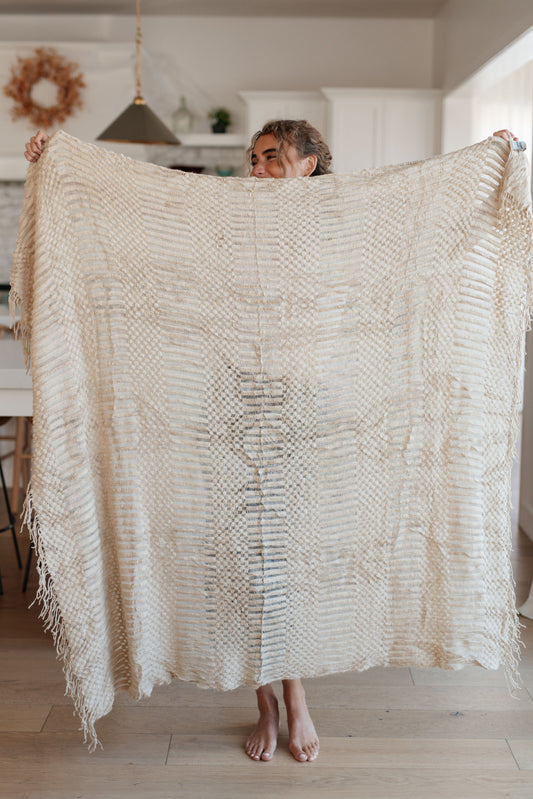 Graham Blanket Single Cuddle Size in Beige – alternate view 2