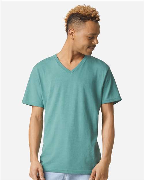 Unisex CVC V-Neck Tee - 2006CVC