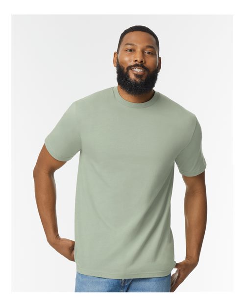 Unisex Softstyle® Midweight T-Shirt - 65000