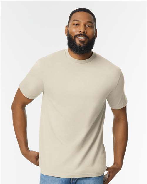 Unisex Softstyle® Midweight T-Shirt - 65000