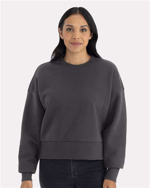Women's Heavyweight Crewneck Sweatshirt - 9087