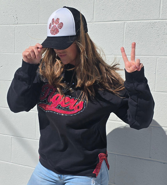 School Spirit Gear Tea-Shirt Shoppe Tigers Sweatshirt Small