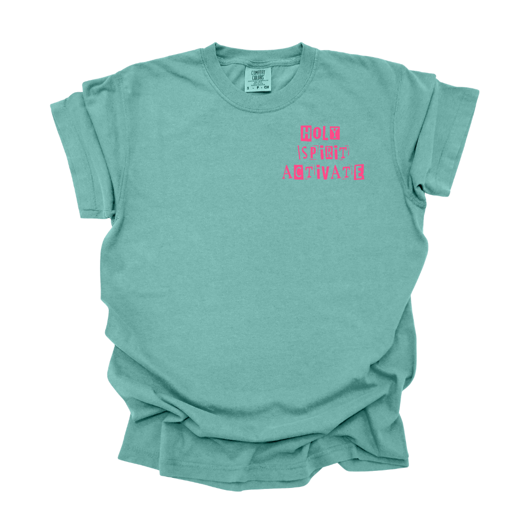 This Praying Mama Graphic Tee T-shirt Tea Shirt Shoppe