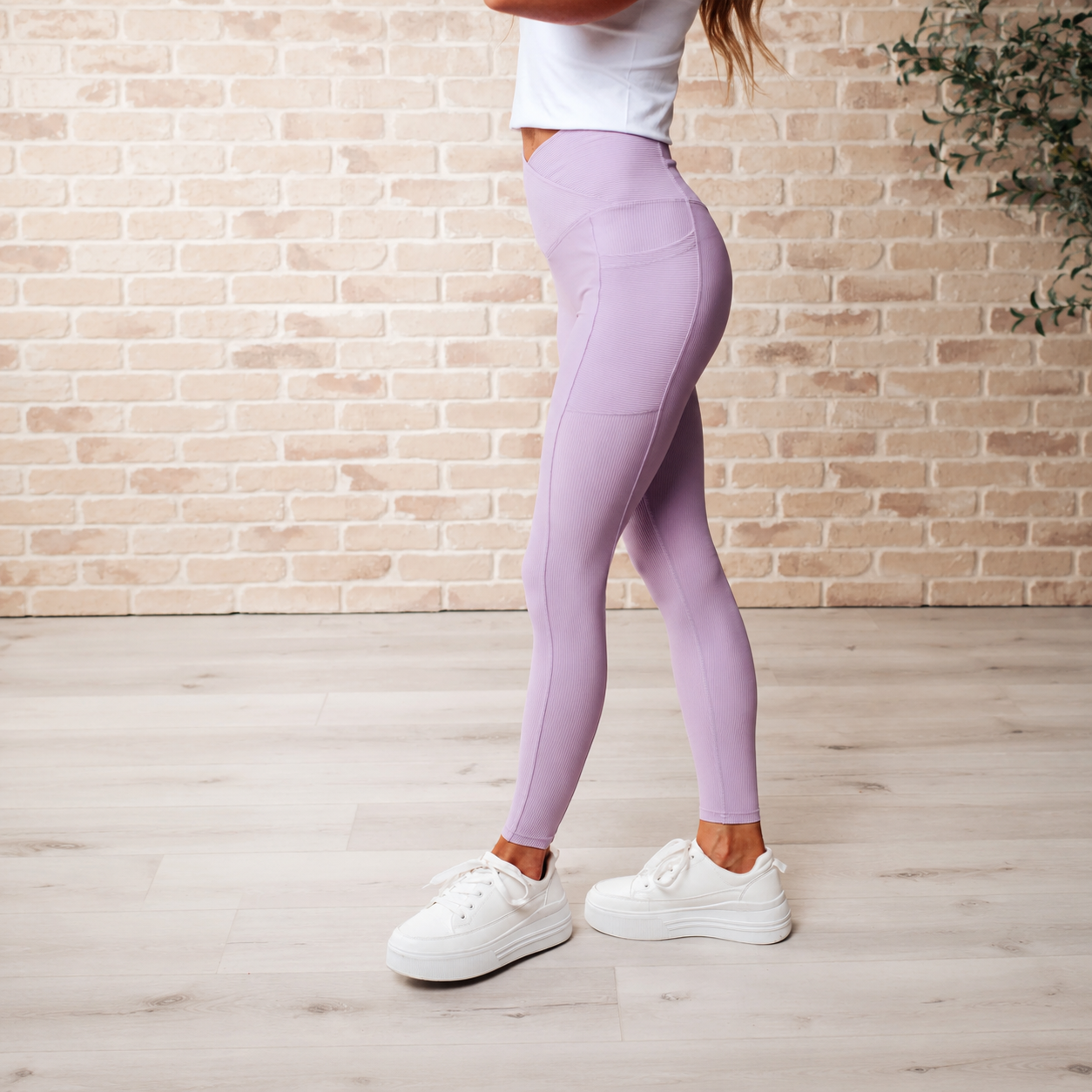 Wisteria Max Sculpt Diagonal Ribbed Leggings, ribbed leggings – alternate view 3