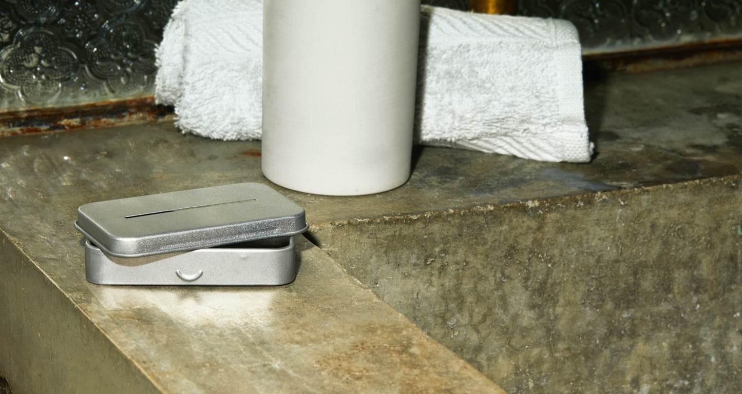 Leaf Recycling Tin