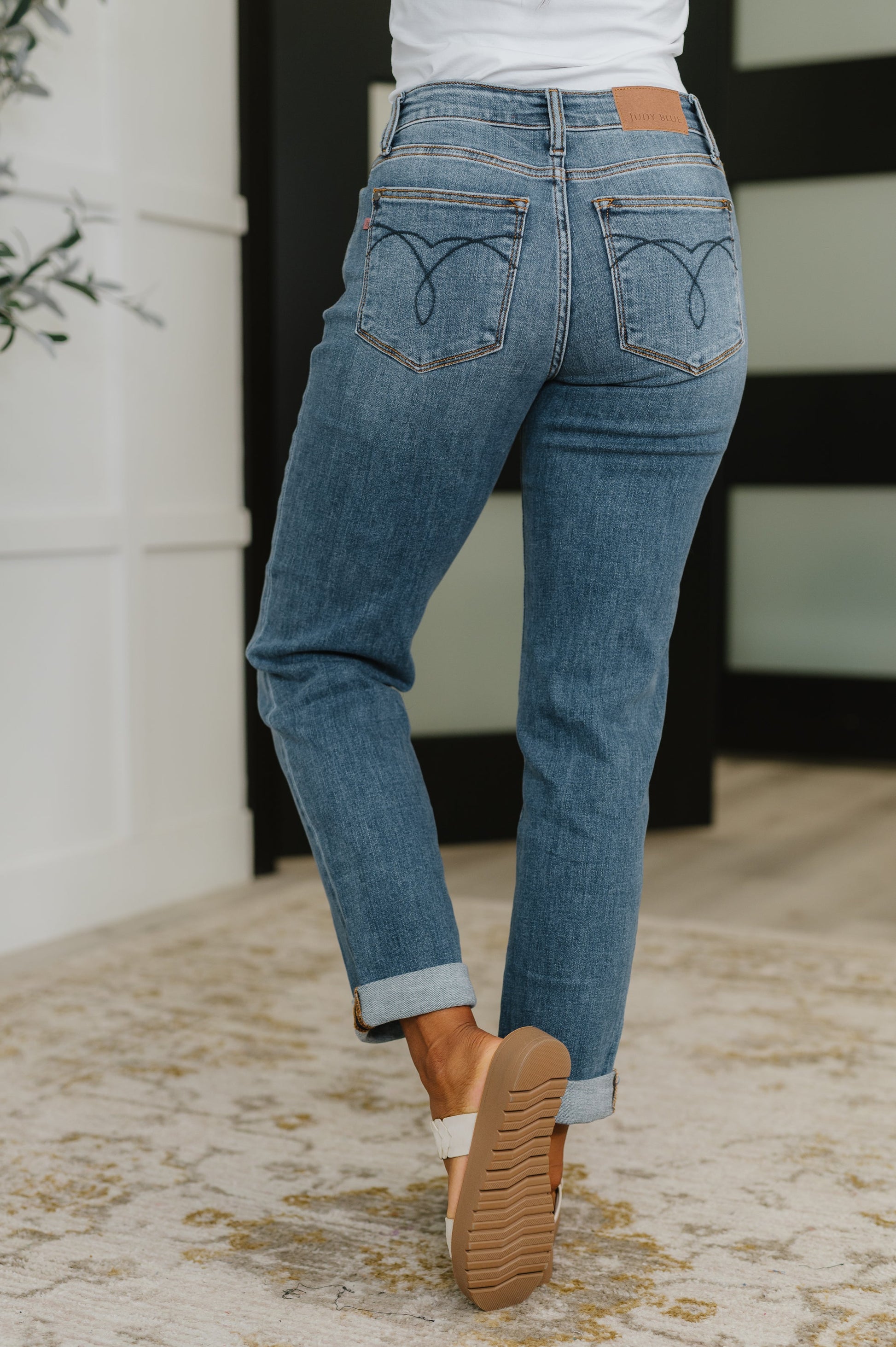 Colette Mid Rise Boyfriend Classic Cuffed – dark wash boyfriend fit with 4-way stretch – alternate view 5