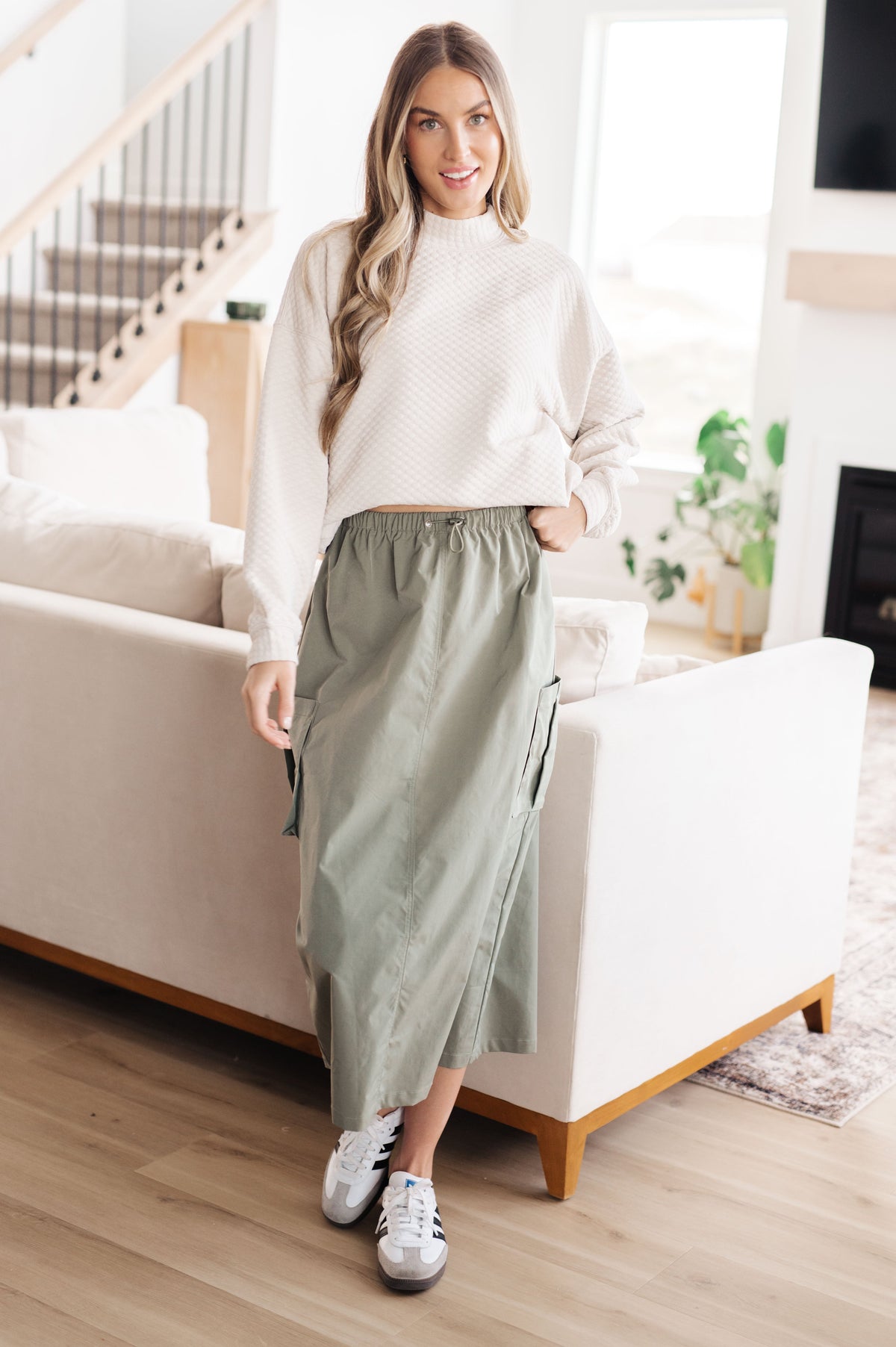 Don't Change Anything Mock Neck Pullover in textured knit – alternate view 3