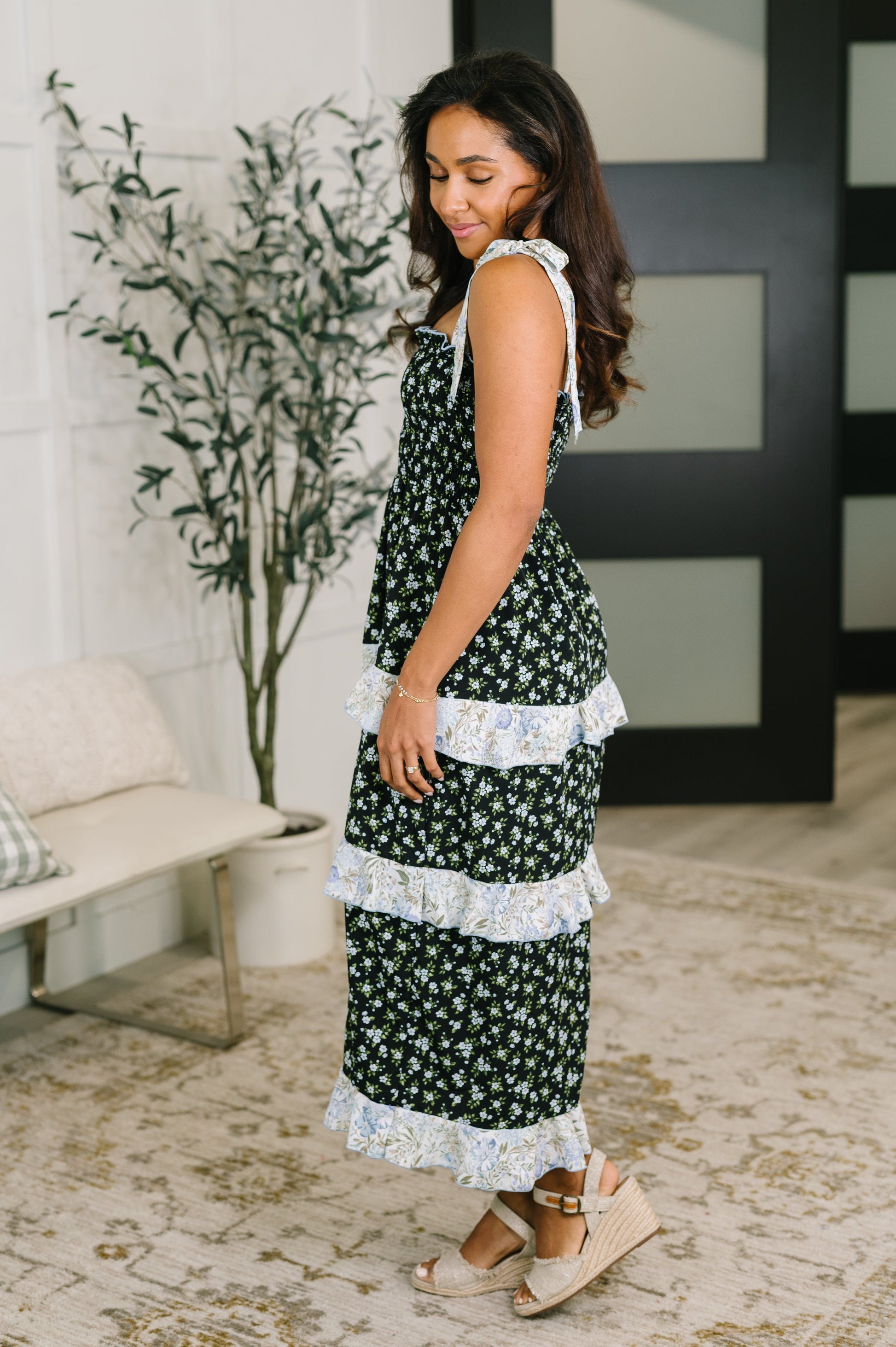 Elegant Edge Tiered Maxi Dress in Navy – alternate view 4