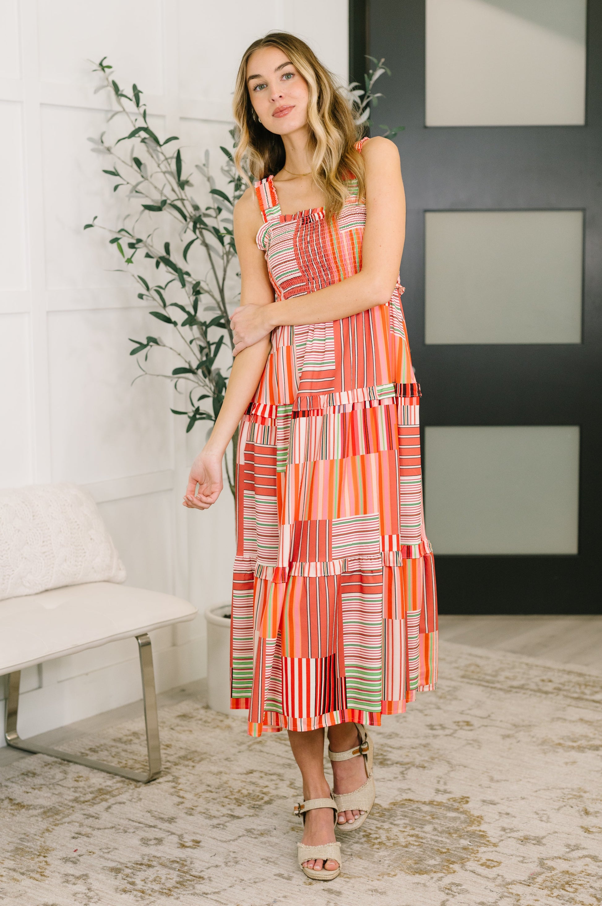 Extra Sentimental wide strap tiered dress in crinkle knit – alternate view 3