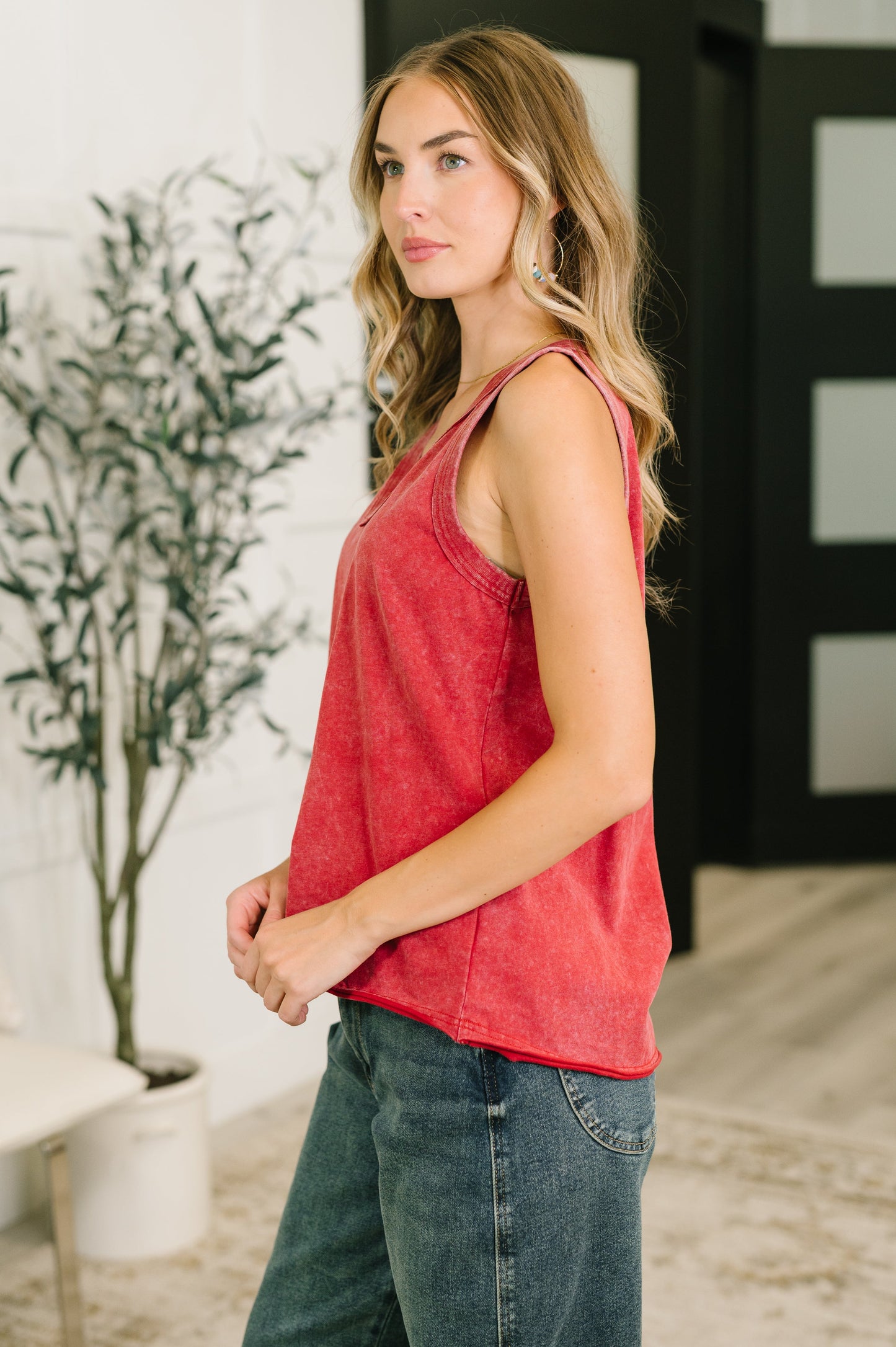 Get it Right v-neck tank in mineral wash jersey knit – alternate view 4