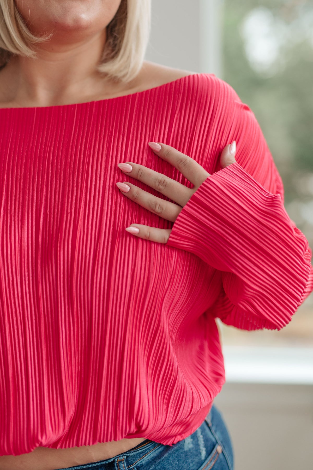 Going Out Plisse Top in satin – alternate view 7