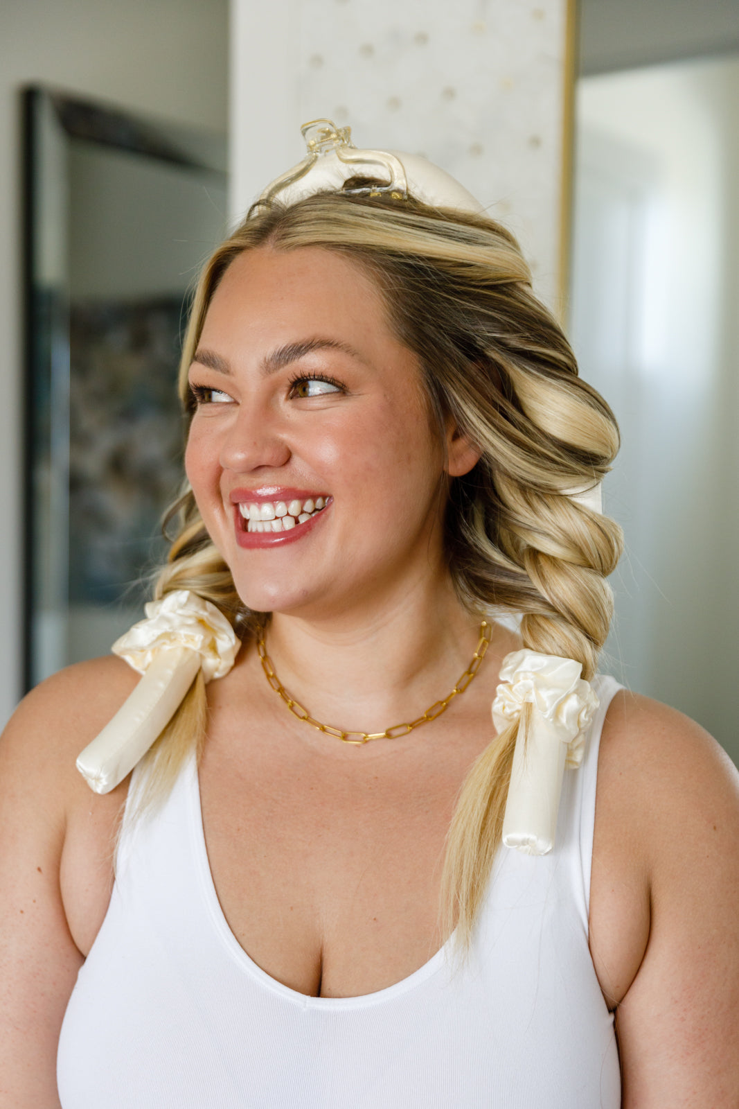 Got Your Back heatless curling set in champagne, hair styling kit
