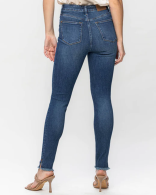 Judy Blue Tummy Control Skinny Jeans