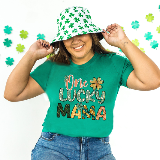 One Lucky Mama St. Patricks Day Graphic Tee T-shirt Tea Shirt Shoppe S K Green