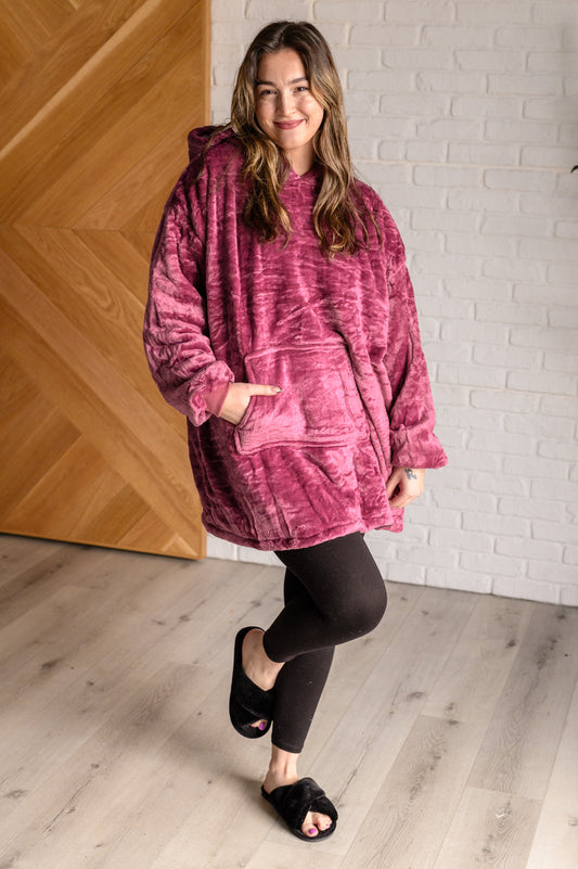 Oversized Velour Blanket Hoodie in Purple, sherpa