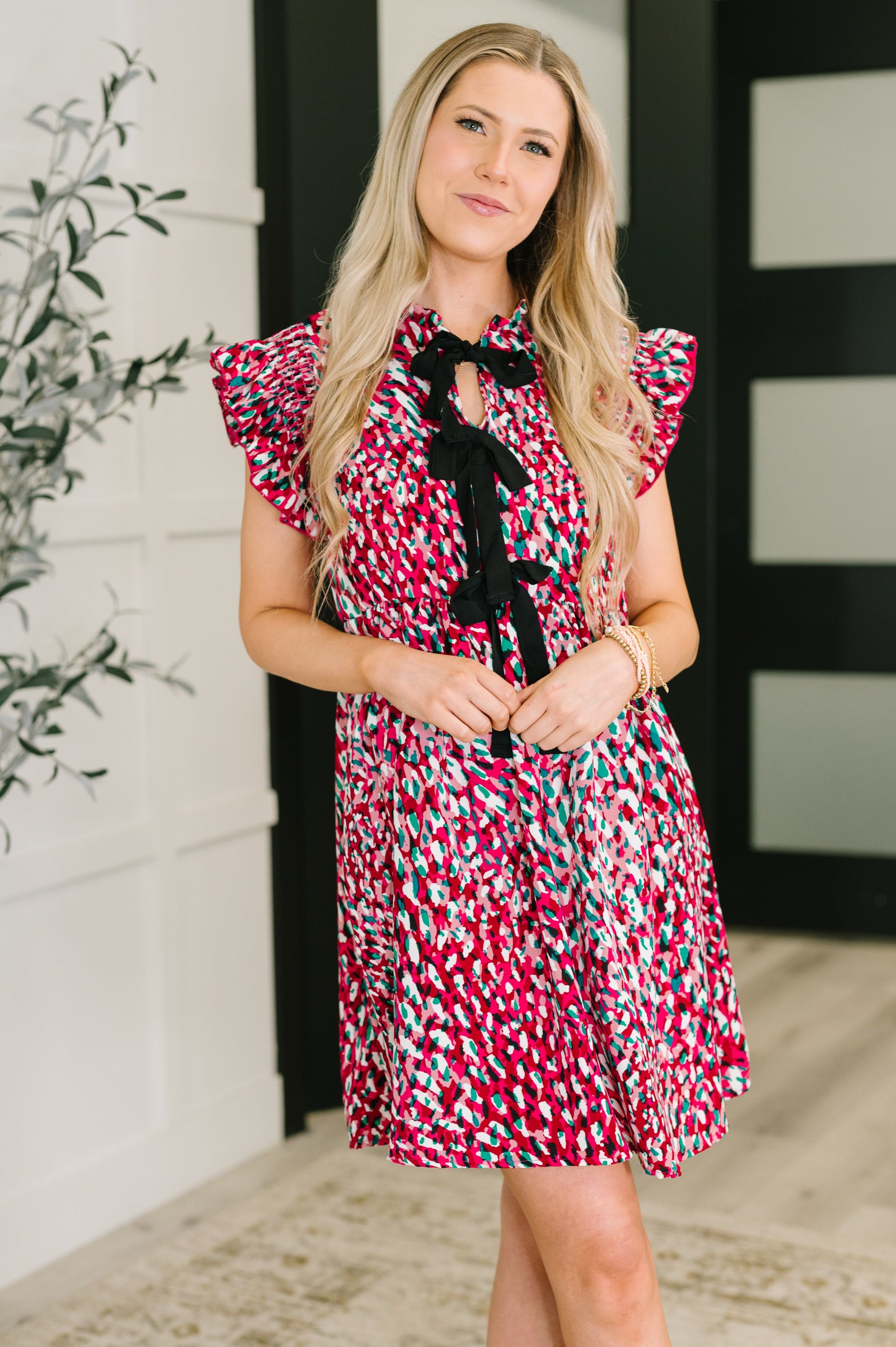 Pattern Pending Bow Detail Dress in Fuchsia and Black 3XL