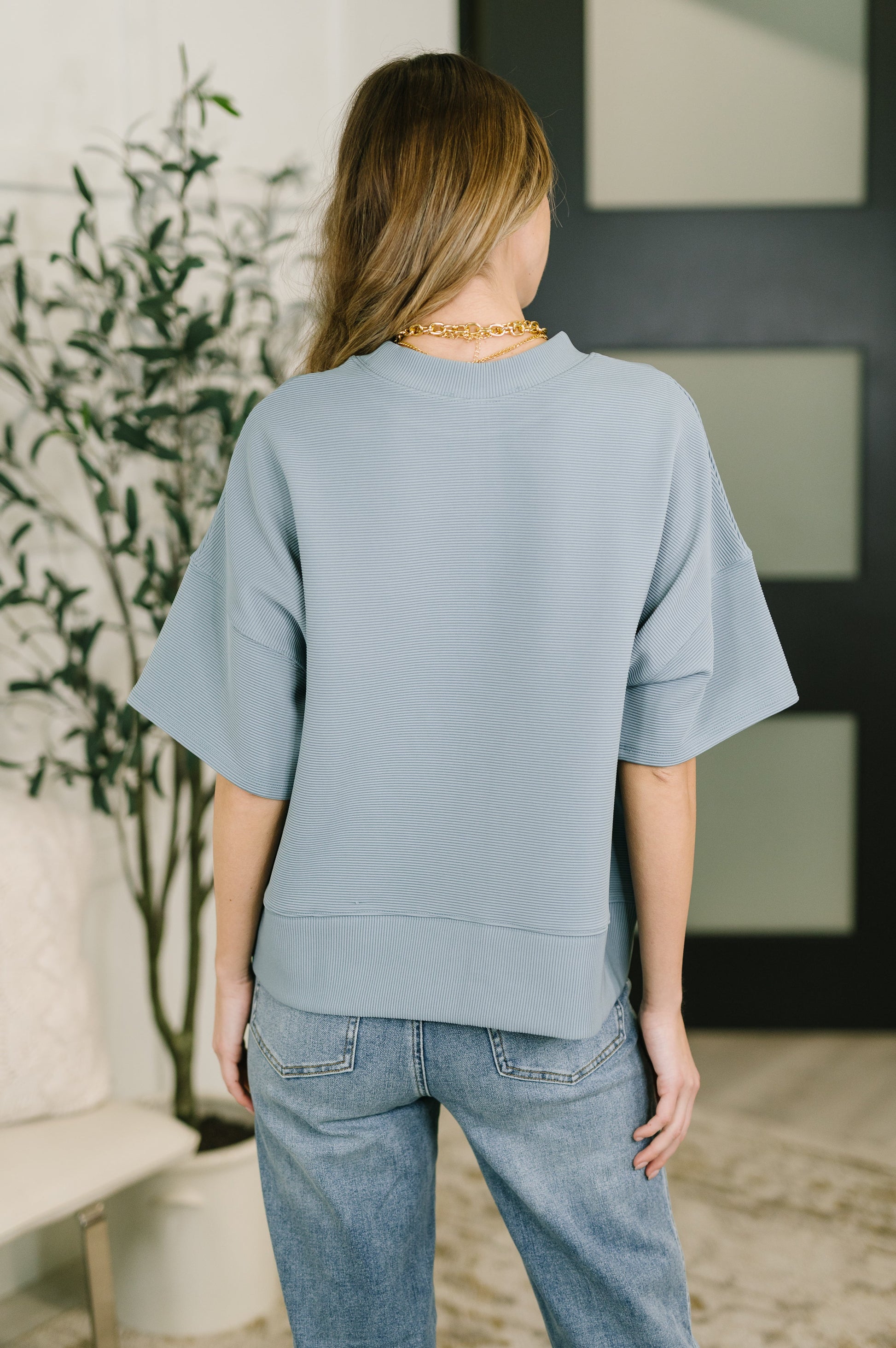 Sense of Clarity boxy top in blue grey ribbed knit – alternate view 4