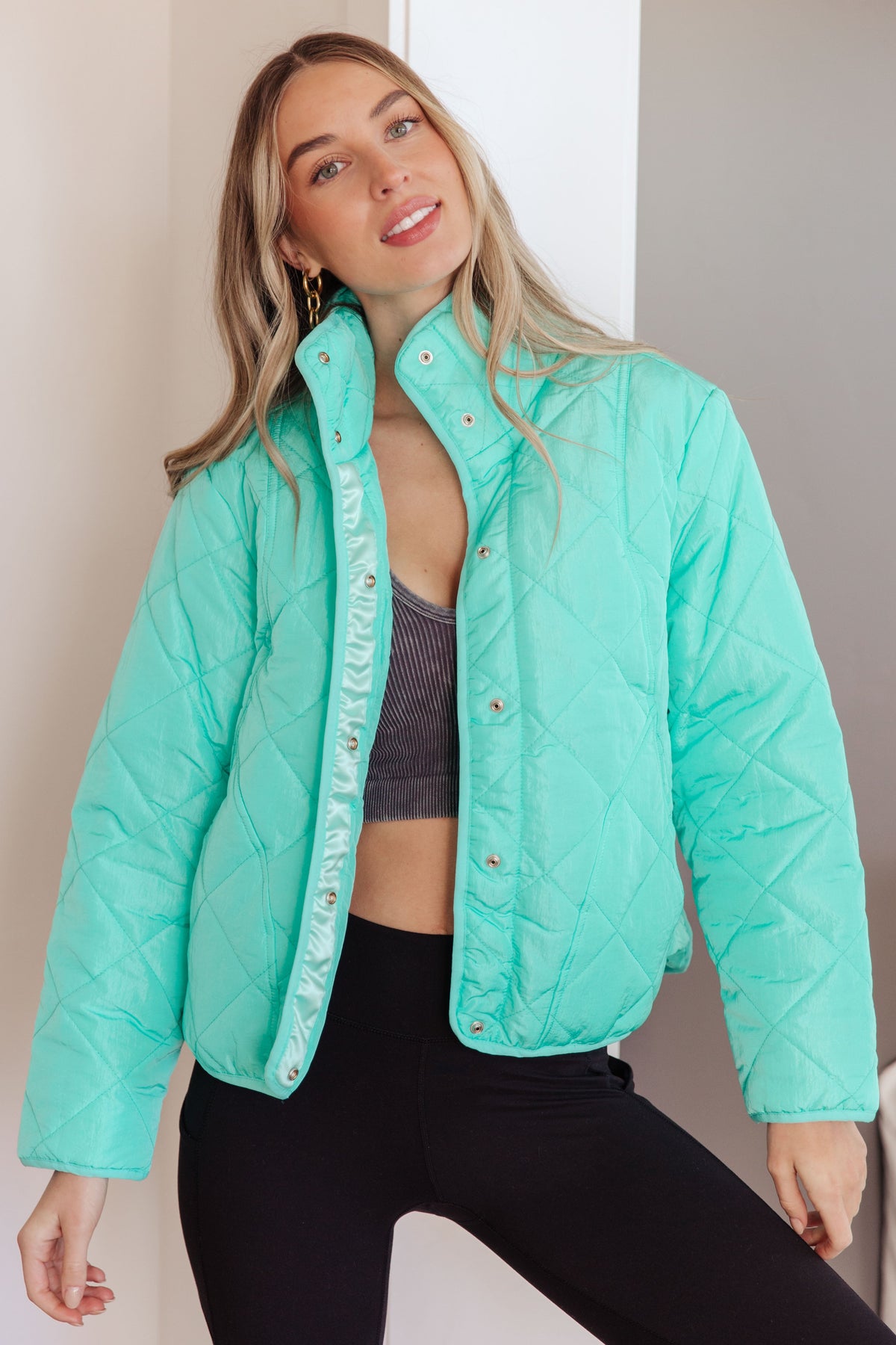 Slightly Distracted Puffer Jacket in quilted woven – alternate view 3