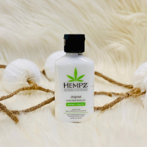 Hempz Travel Size Original Herbal Body Moisturizer     Benefits Hydrates skin with 100% pure hemp seed oil Helps support skin's natural oil barrier with sunflower seed oil & shea butter Helps calm skin and slow aging with antioxidant-rich ginger root extract Features Paraben-free Cruelty-free Gluten-free 100% Vegan THC-free