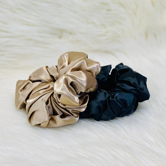 KITSCH Satin Pillow Scrunchies are your newest nighttime necessity and the perfect alternative to traditional elastics! 