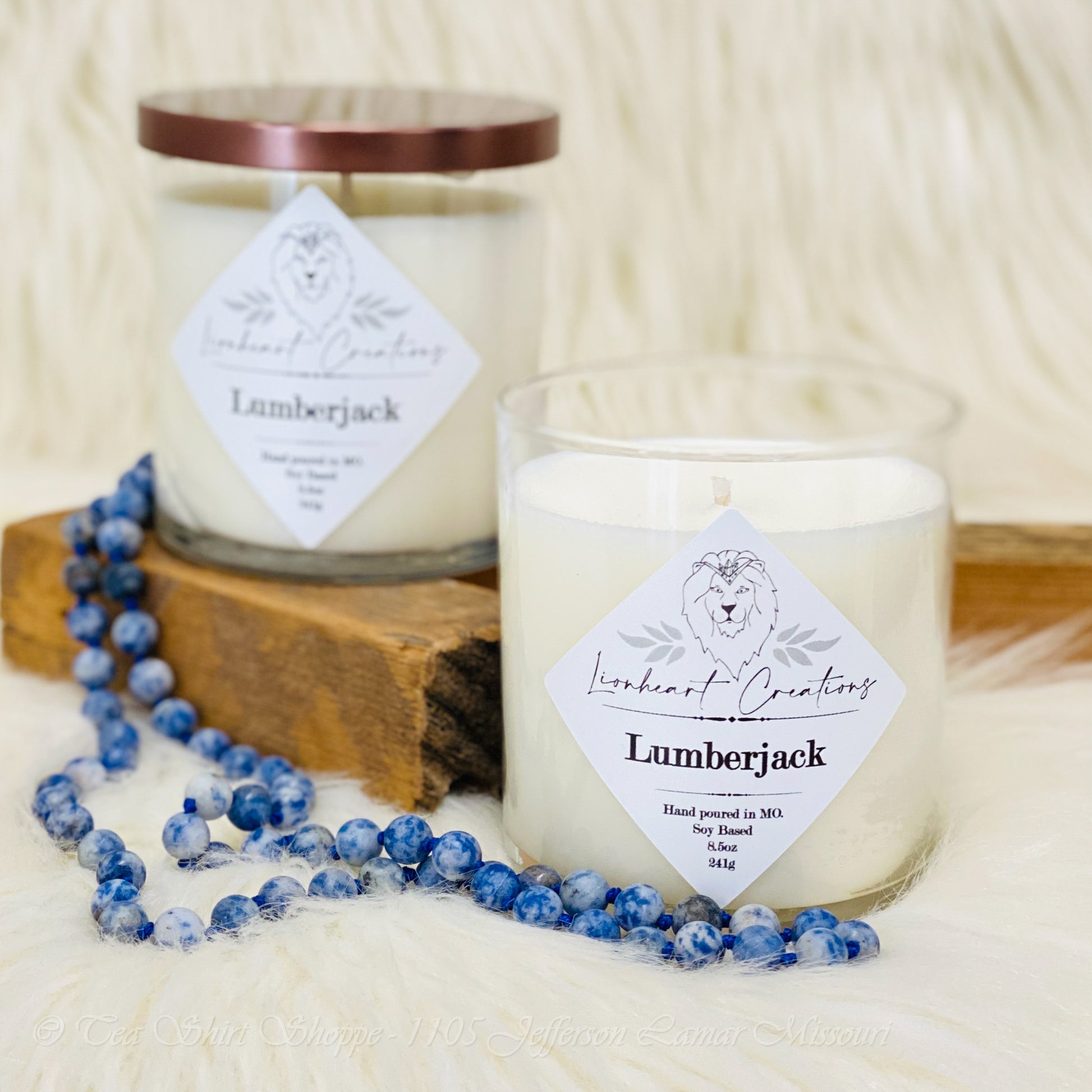 With top notes of cologne and base notes of cedar, sawdust, leather, and pine, you’ll feel like a real lumberjack as soon as you light this candle! Ladies, don’t be scared off by its masculine smell — this candle is sure to bring you the peace and calm of the great outdoors. So sit back, relax, and let Lumberjack do its job!