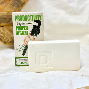 This superior grade bar soap has a fresh mint smell and contains steel cut grains for maximum grip. 